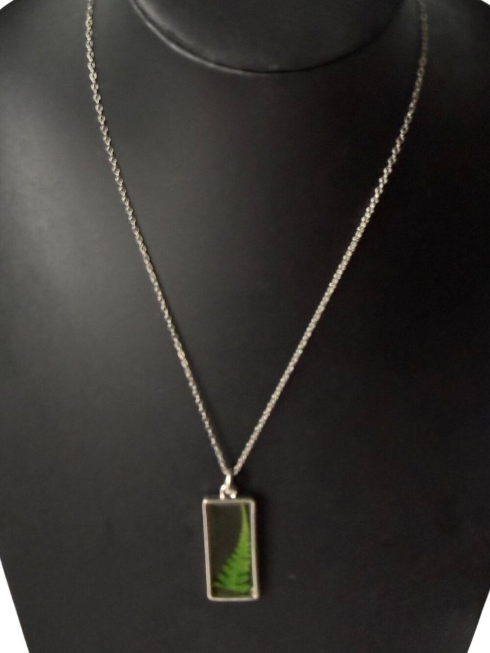 Plunder Design Necklace Pressed Fern Leaf Rectangular Silver Tone 20-23 inches